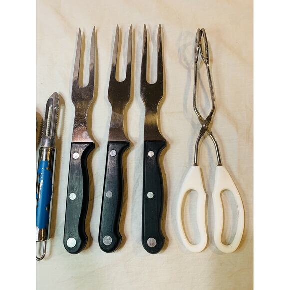 Kitchen Utensils Lot 12 Scoop Tongs Forks Spoon Whisk Sharpener Opener Peeler - Picture 6 of 8